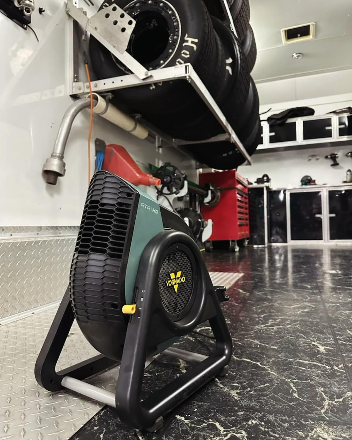 Heavy Duty Air Circulator Fan Q4364